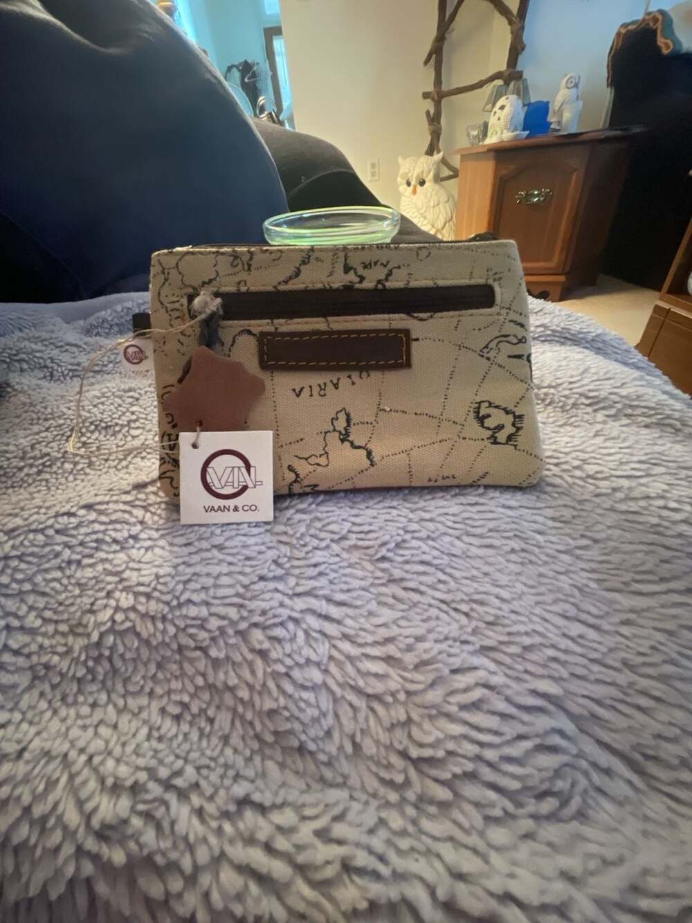 NWT!!!Vaan & Co. VB-13 World Map Print Leather Clutch Pouch